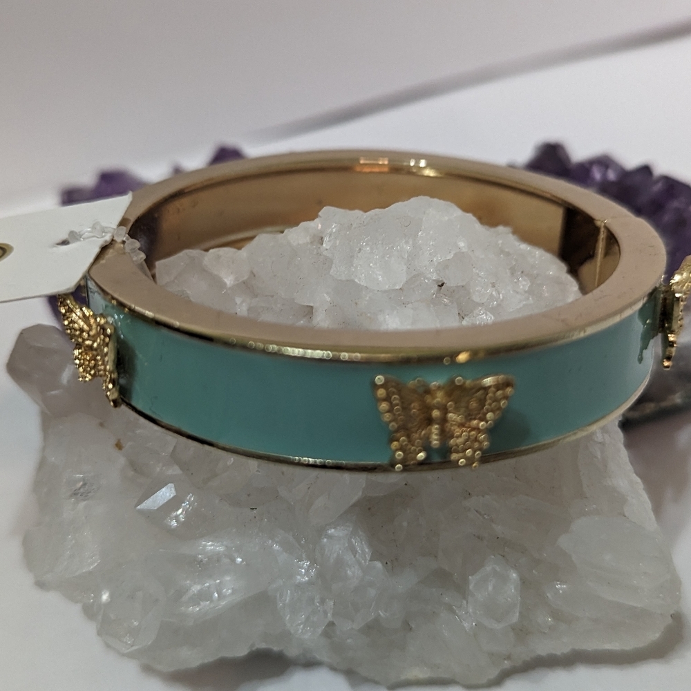 - Butterfly Hinge Bangle - Picture 6 of 9